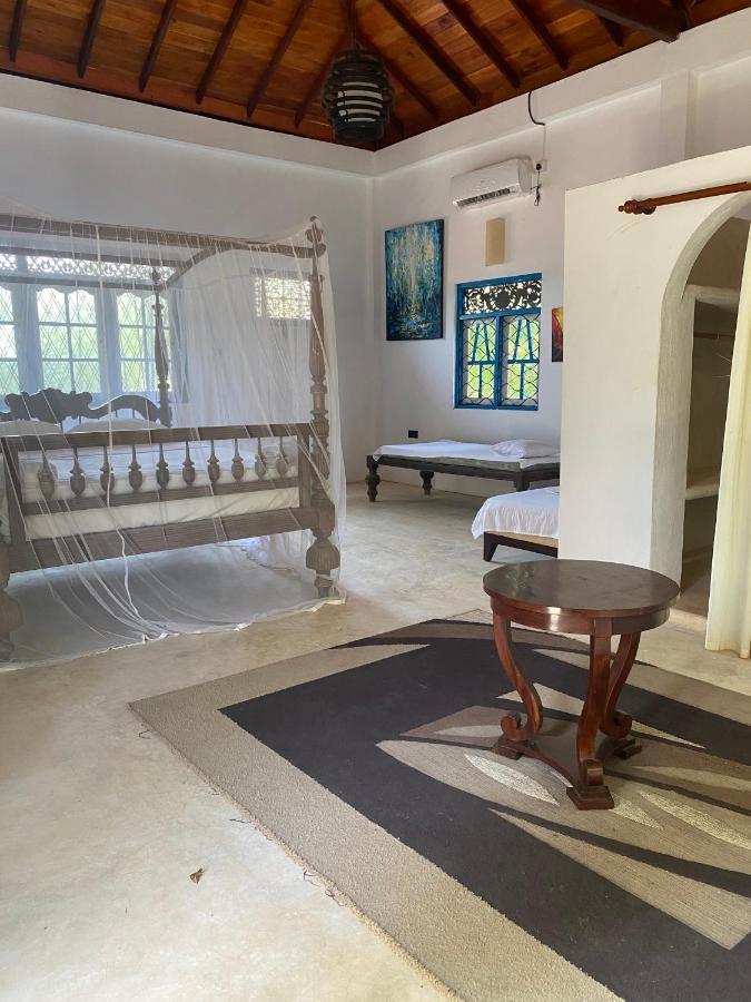 Blue Kite Family Resort Kalpitiya Exteriör bild