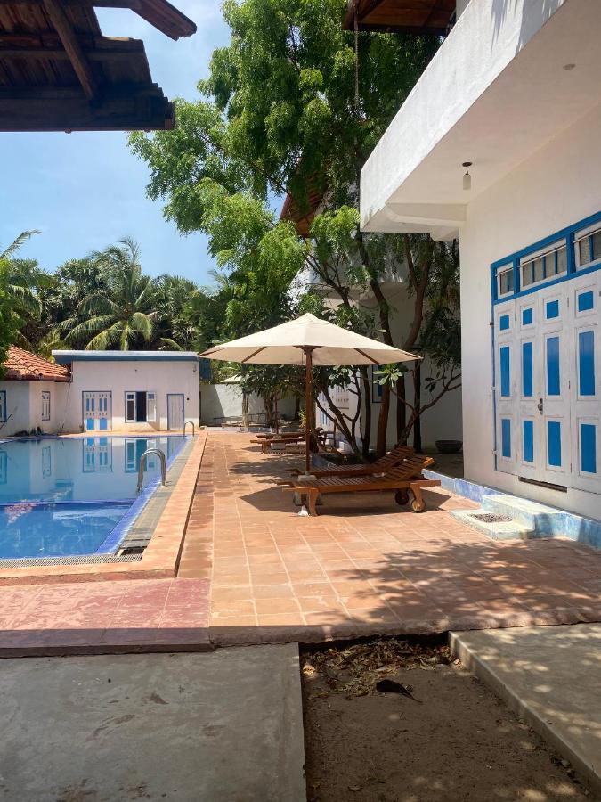 Blue Kite Family Resort Kalpitiya Exteriör bild